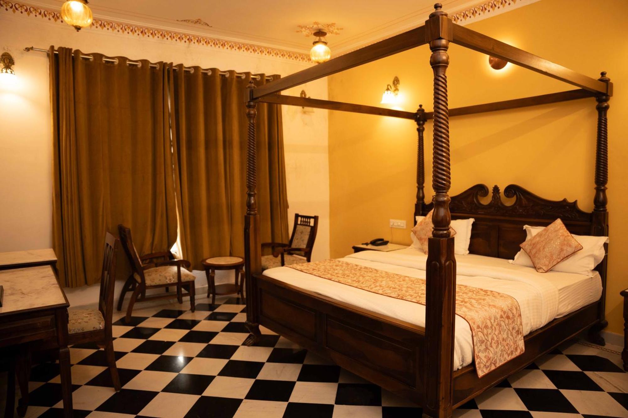 Hotel Karohi Villa Udaipur Exterior photo